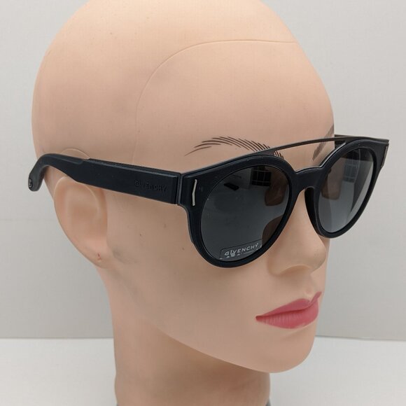 🕶️Made in Italy! GIVENCHY GV7017 Sunglasses 50/21/150 | ALT152🕶️ - Picture 9 of 9